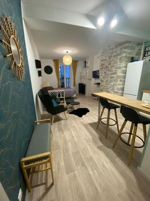 אולורן-סנט-מארי Charmant Studio Idealement Place Et Paisible ! מראה חיצוני תמונה