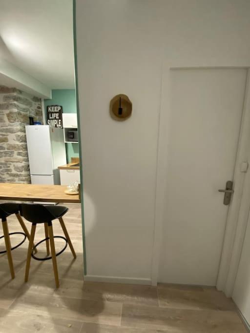 אולורן-סנט-מארי Charmant Studio Idealement Place Et Paisible ! מראה חיצוני תמונה